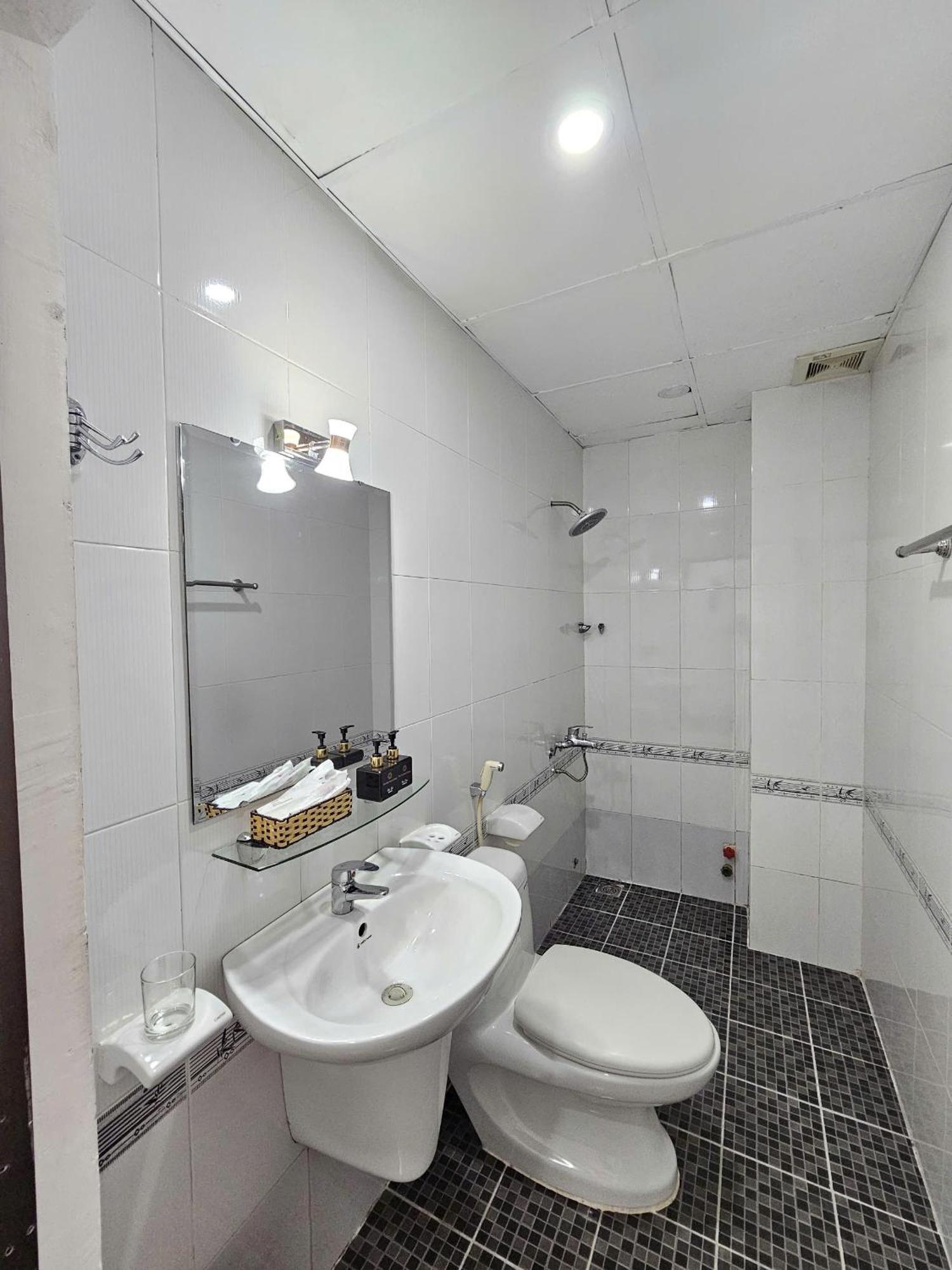 مدينة هوشي منه Hao Tin Hotel Ben Thanh - City Central المظهر الخارجي الصورة